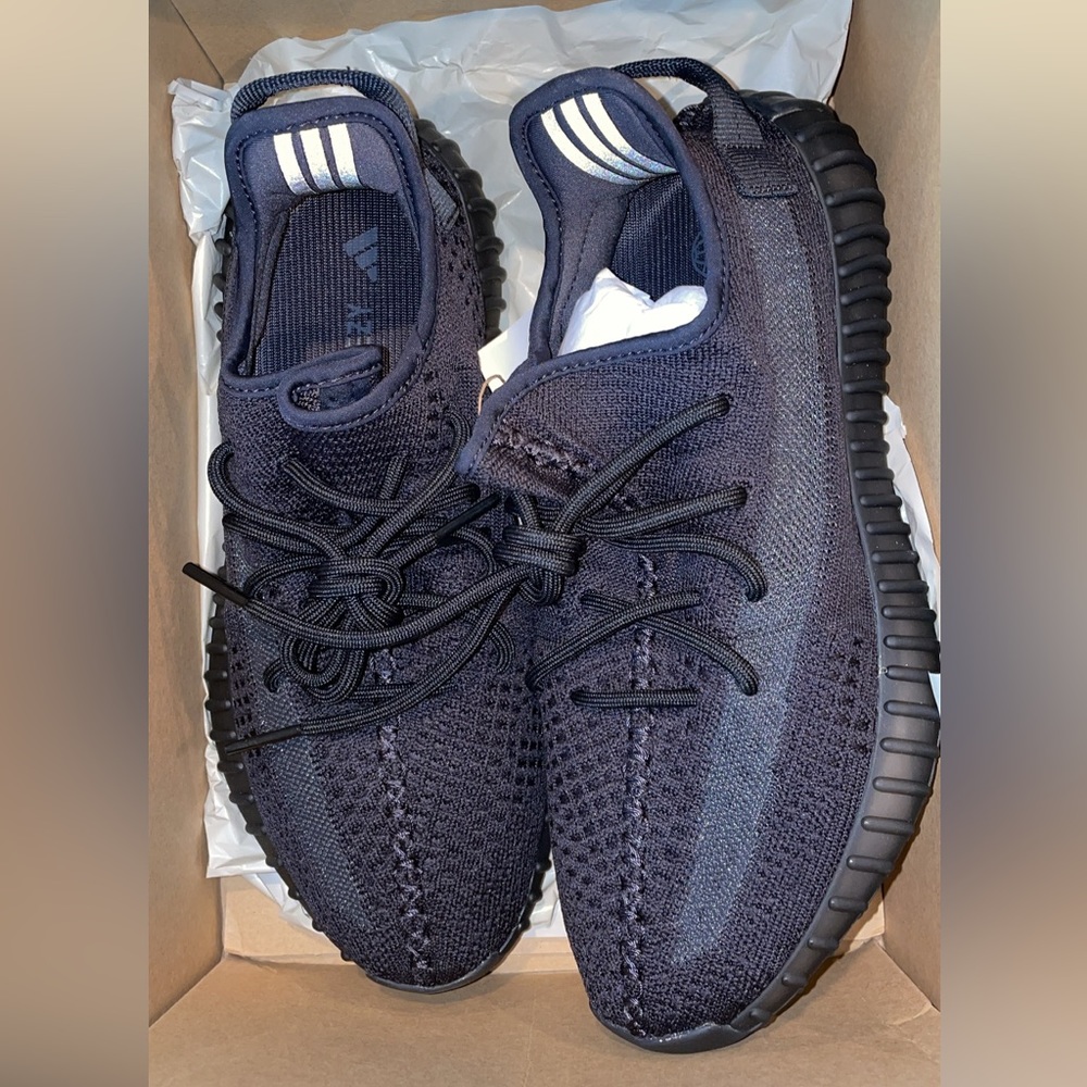 Yeezy 350 onyx